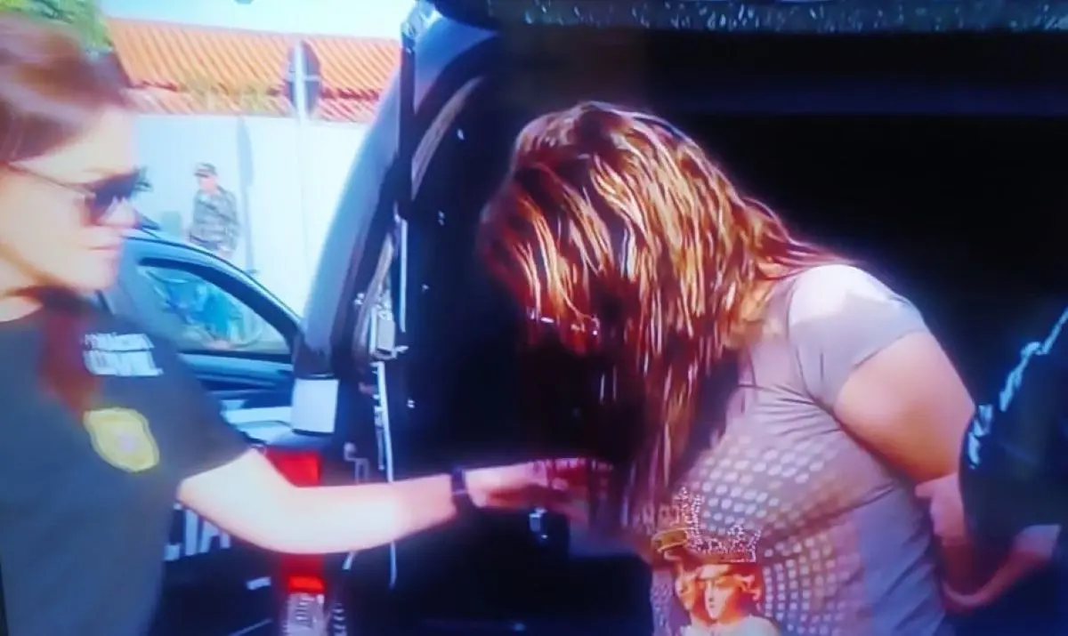 Neurologista Cláudia Soares Alves foi presa novamente nesta quarta em Itumbiara - Foto reprodução Tv Anhanguera