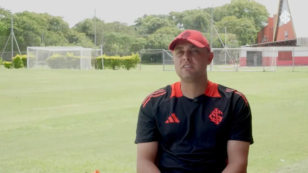 Renan Brito - Internacional