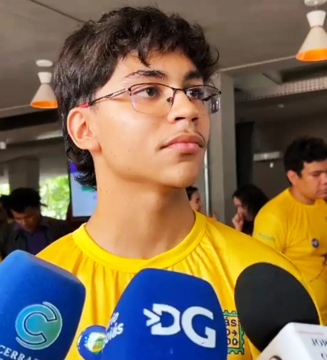 Estudante Murilo Ferreira, de 17 anos, vai para a Austrália pelo programa - Foto DG