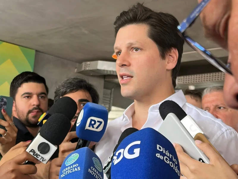 Daniel Vilela confirmou que projeto pretende cumprir meta de bancar estudos de 2 mil goianos fora do país - Foto DG