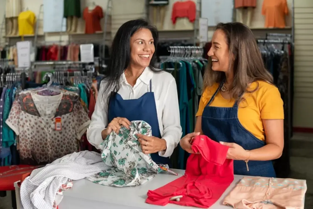 Empresas antecipam contratações temporárias e aquecem o mercado para o fim de ano em Goiás