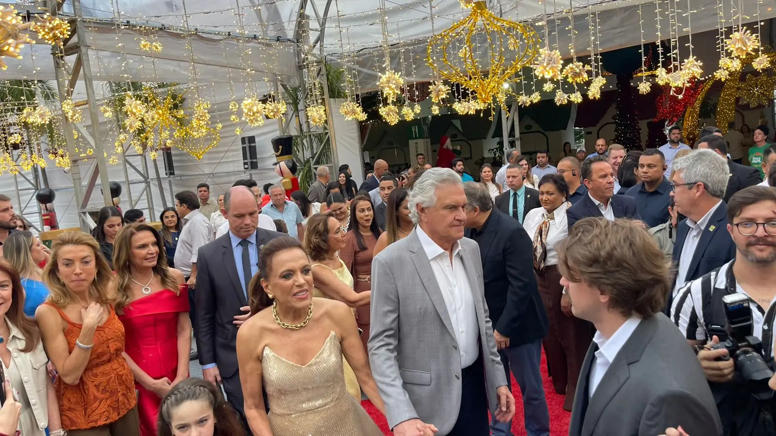 Caiado e Gracinha apresentam pré-abertura do Natal do Bem, que abre ao público nesta sexta (14)