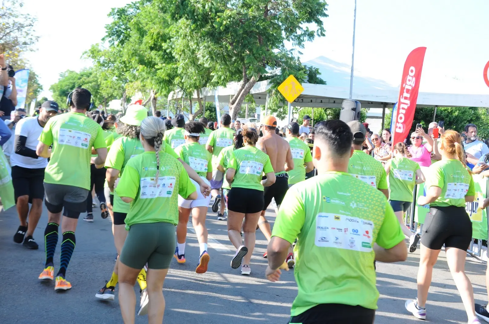 Aparecida realiza corrida “Correndo Pela Vida +Saúde” com mais de 2 mil atletas e foco na prevenção