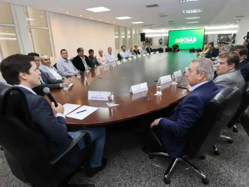 GT fez primeira reunião nesta segunda-feira - Foto Jota Eurípedes Secom Goiás