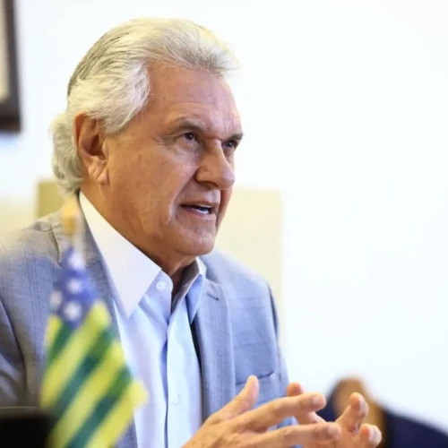 Governador-Ronaldo-Caiado_Secom-1215x810