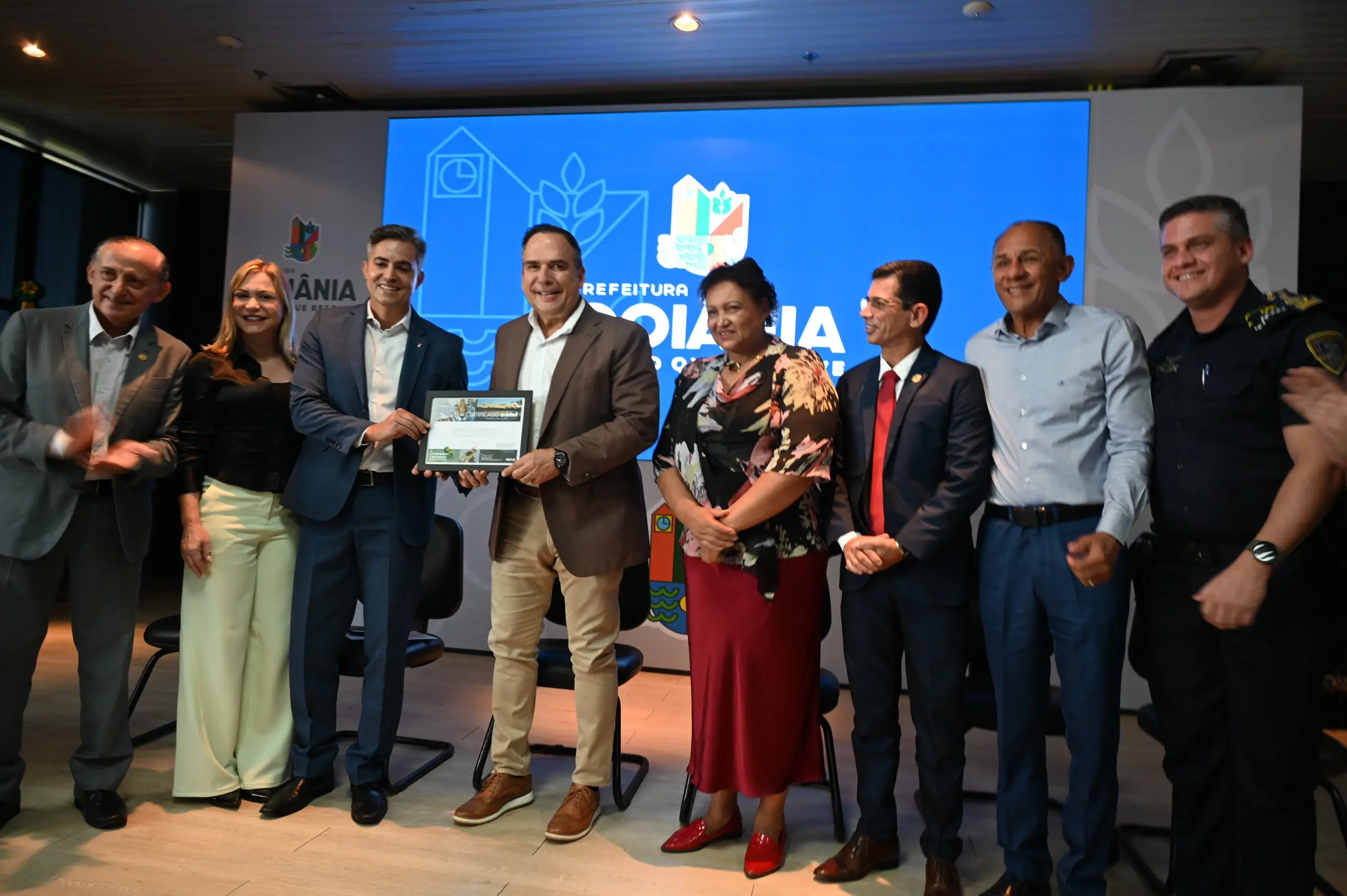 Autoridades na cerimônia de entrega do Selo da Caixa - Fotos Alex Malheiros