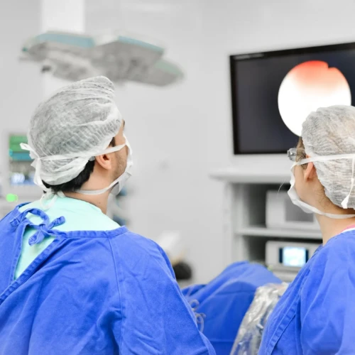 Redução de honorários ameaça colapso na rede municipal de saúde, alerta SIMEGO