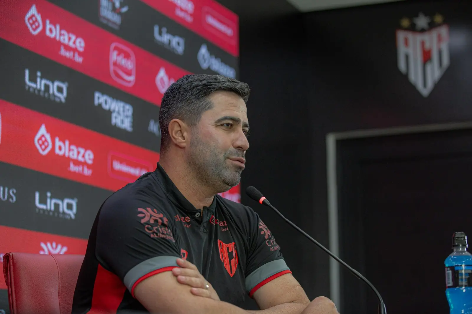 Técnico Rafael Lacerda acertou sua renovação de contrato com o Atlético-GO (Foto - Bruno Corsino)