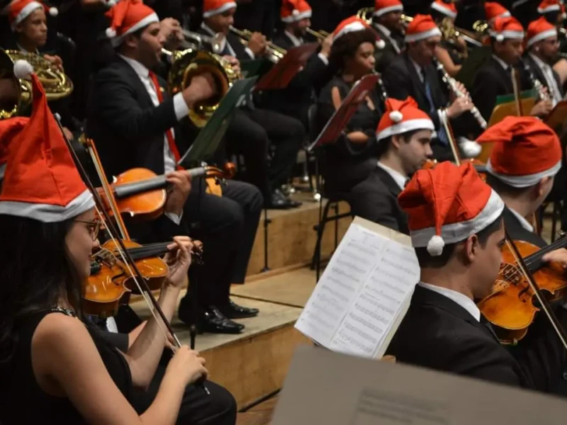 Orquestra Sinfônica de Goiânia apresenta concerto no Natal para Todos da Praça Tamandaré.