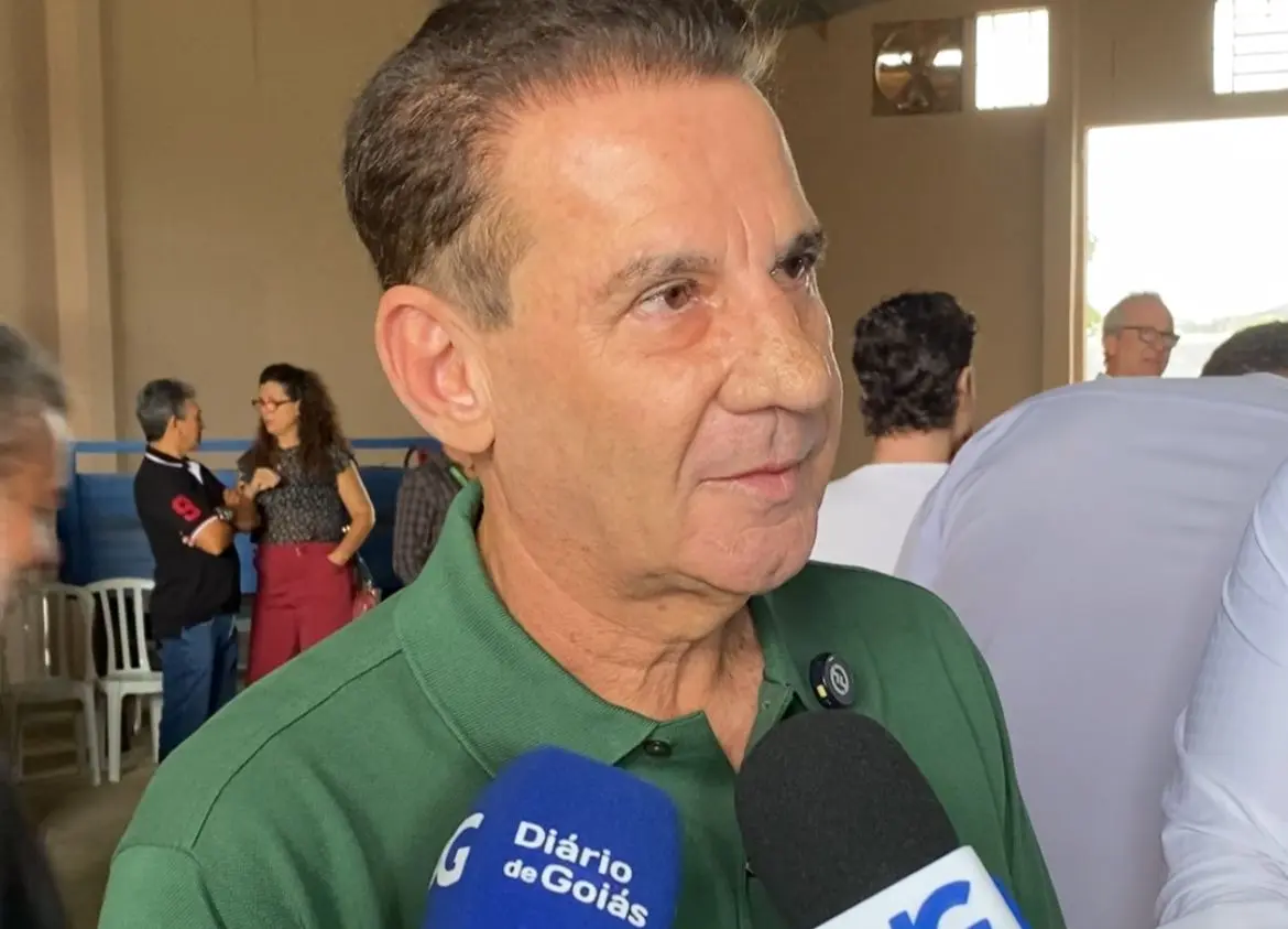 Vanderlan critica indefinições de Mendanha e admite que pode disputar o governo em 2026