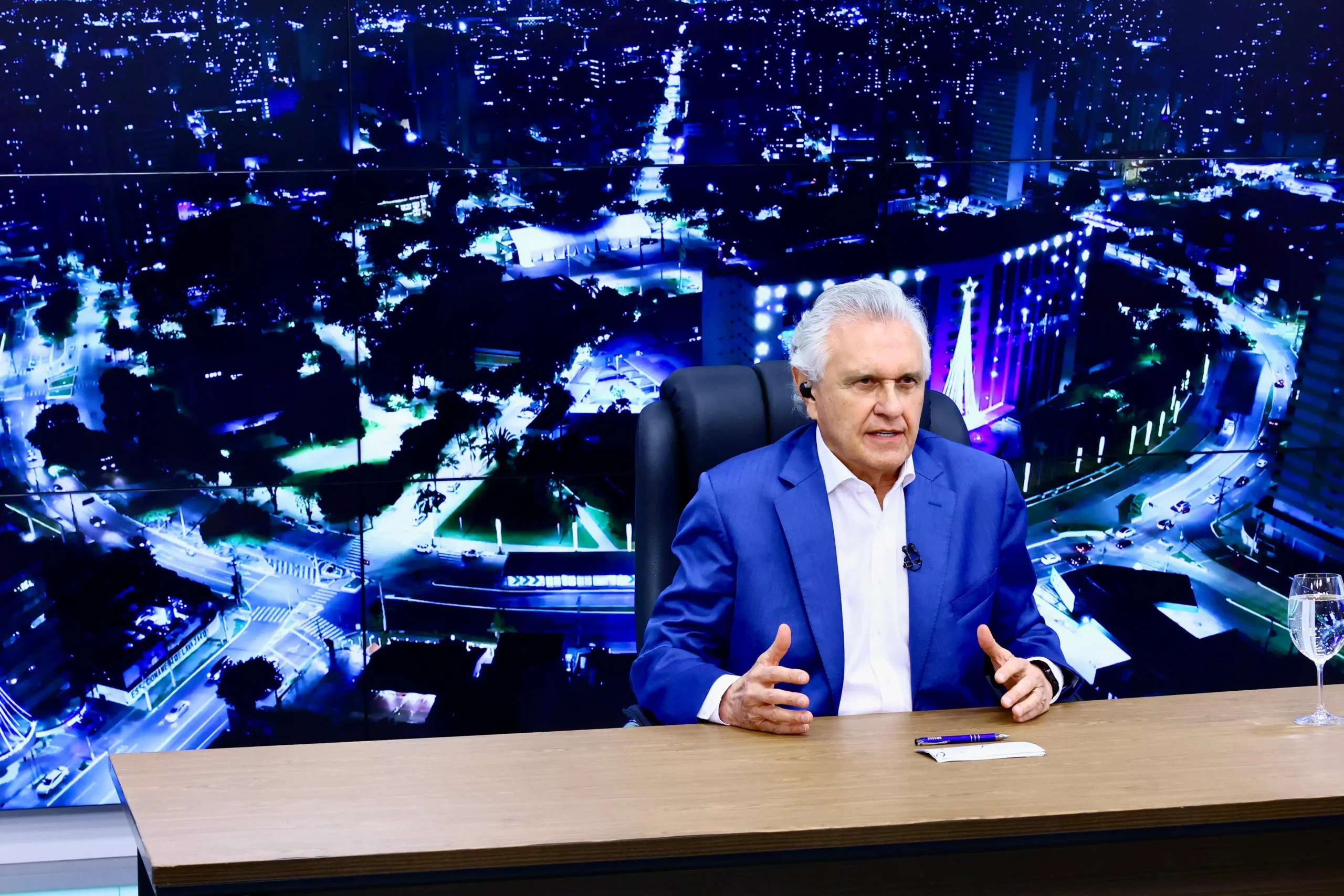 Em entrevista, Caiado diz que autoridade presidencial deve liderar combate ao crime organizado.