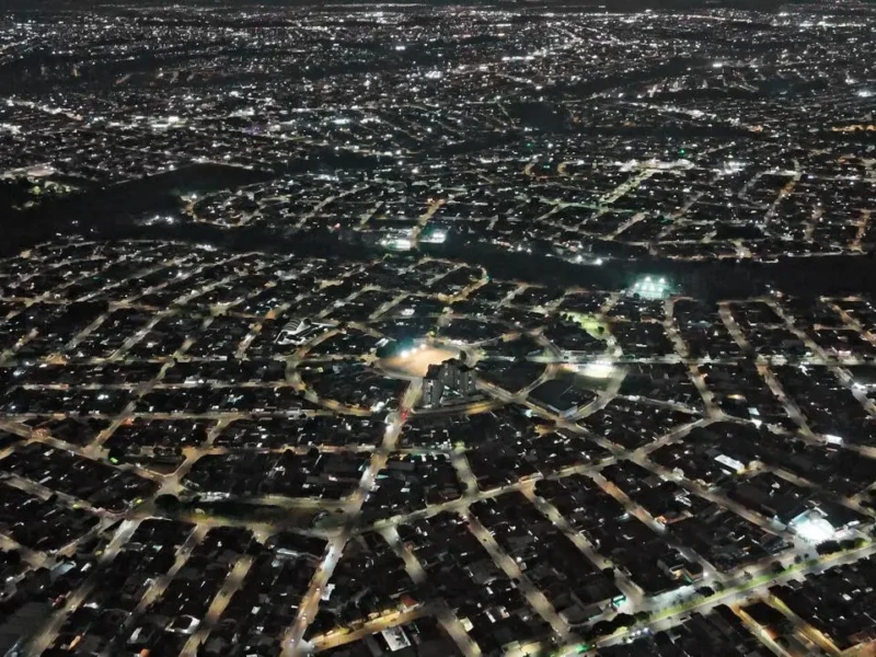 Gestão Vilela conclui modernização total da iluminação pública e entrega Aparecida 100% iluminada por LED