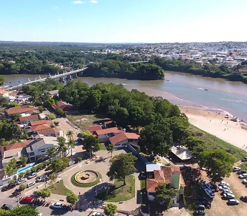 Aragarças abre concurso público com 82 vagas e salários de até R$ 3,4 mil