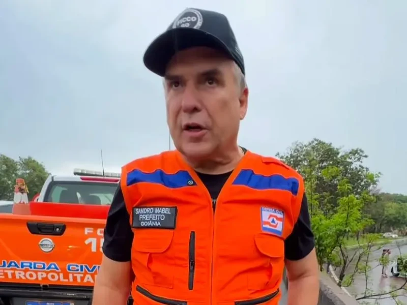 Após novos alagamentos, Sandro Mabel anuncia R$ 120 milhões para obras na Marginal Botafogo