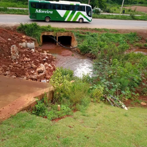 Bombeiros descartam risco de rompimento em barragem de Itauçu e mantêm monitoramento no local