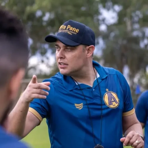 Renan Brito - Técnico - Aparecidense