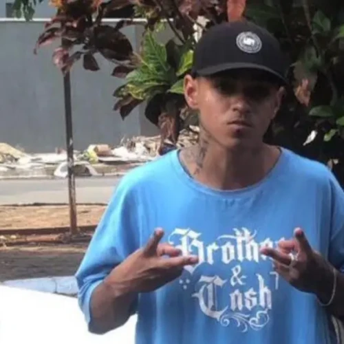 Morre no hospital jovem baleado em frente à Praça São Benedito, em Nerópolis