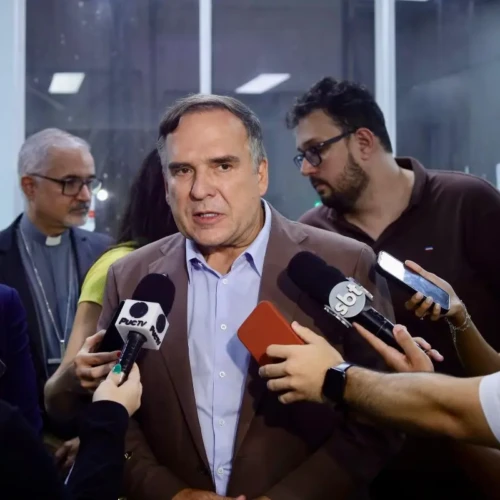 Mabel explicou avanços na Santa Casa e comentou relatório do DenaSUS - Foto Joabe Mendonça Secom Goiânia