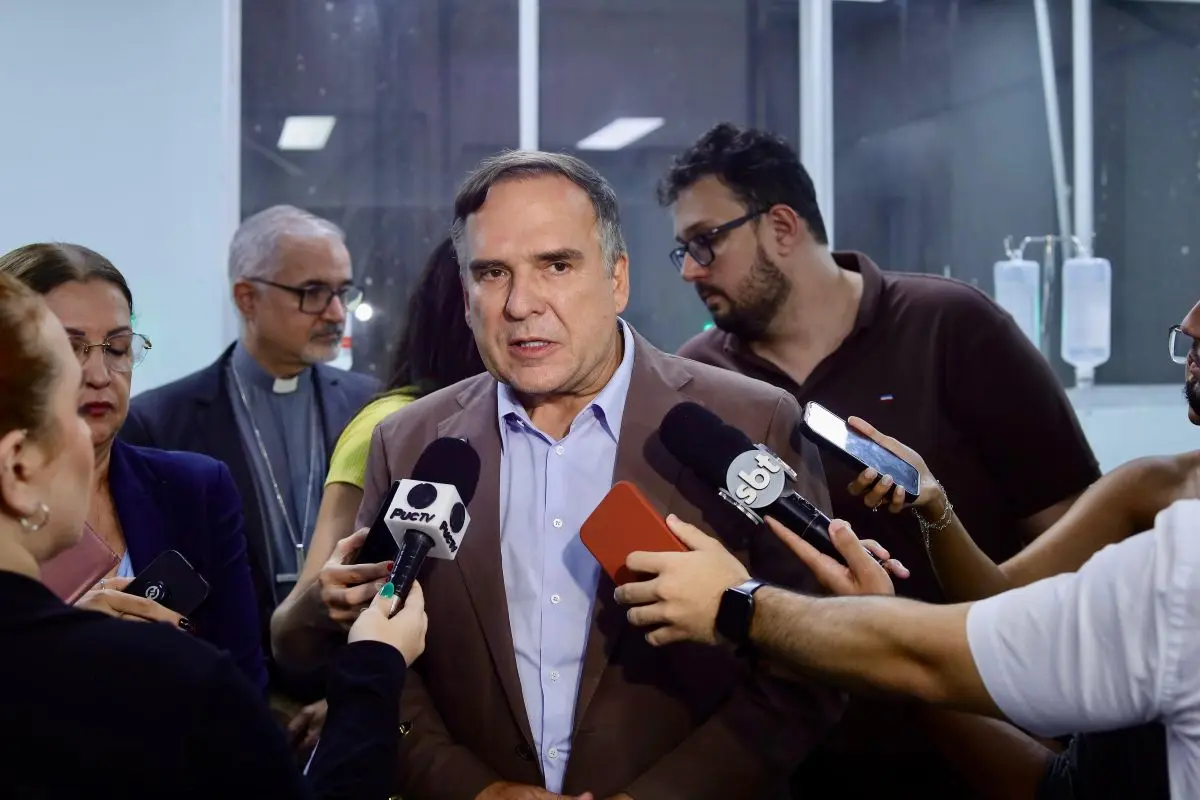 Mabel explicou avanços na Santa Casa e comentou relatório do DenaSUS - Foto Joabe Mendonça Secom Goiânia