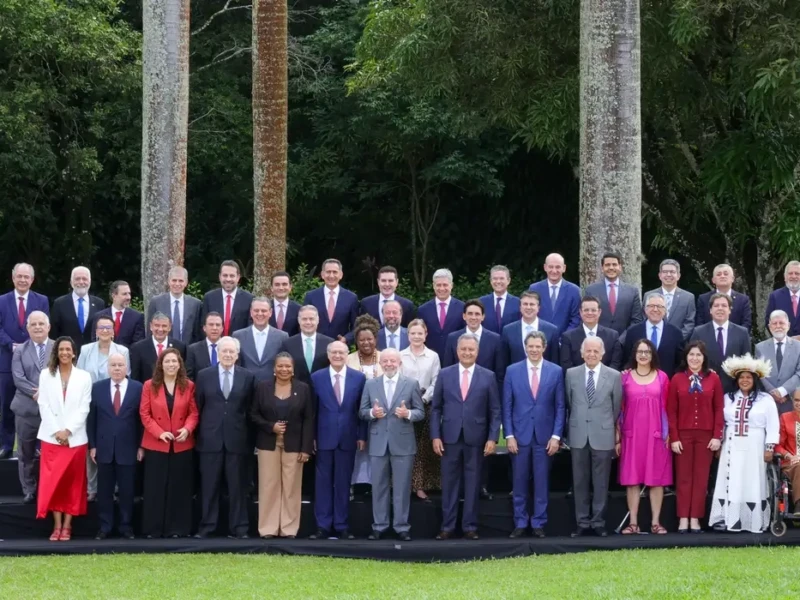 Foto oficial da última reunião de ministros de Lula de 2025 - Fabio Rodrigues Pozzebom Agência Brasil