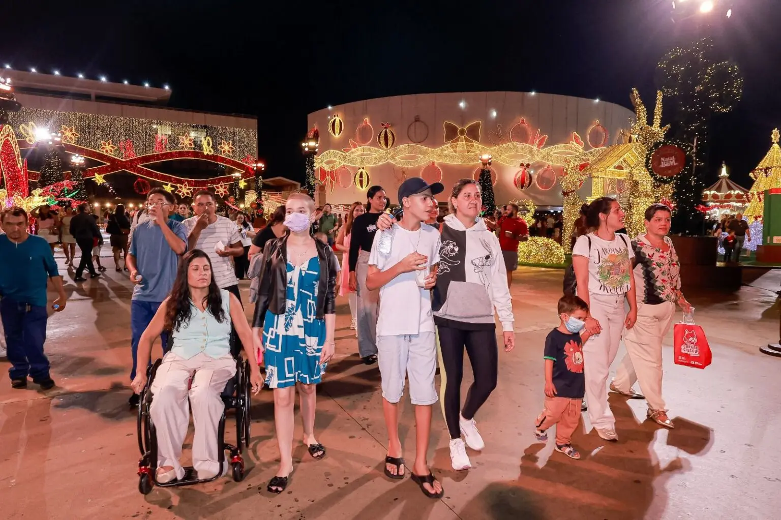 Natal do Bem já recebeu mais de 3,4 mil pessoas de 39 entidades sociais em Goiás