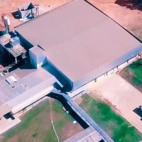 Kero Frango avisou funcionários sobre fechamento por videochamada - Foto reprodução