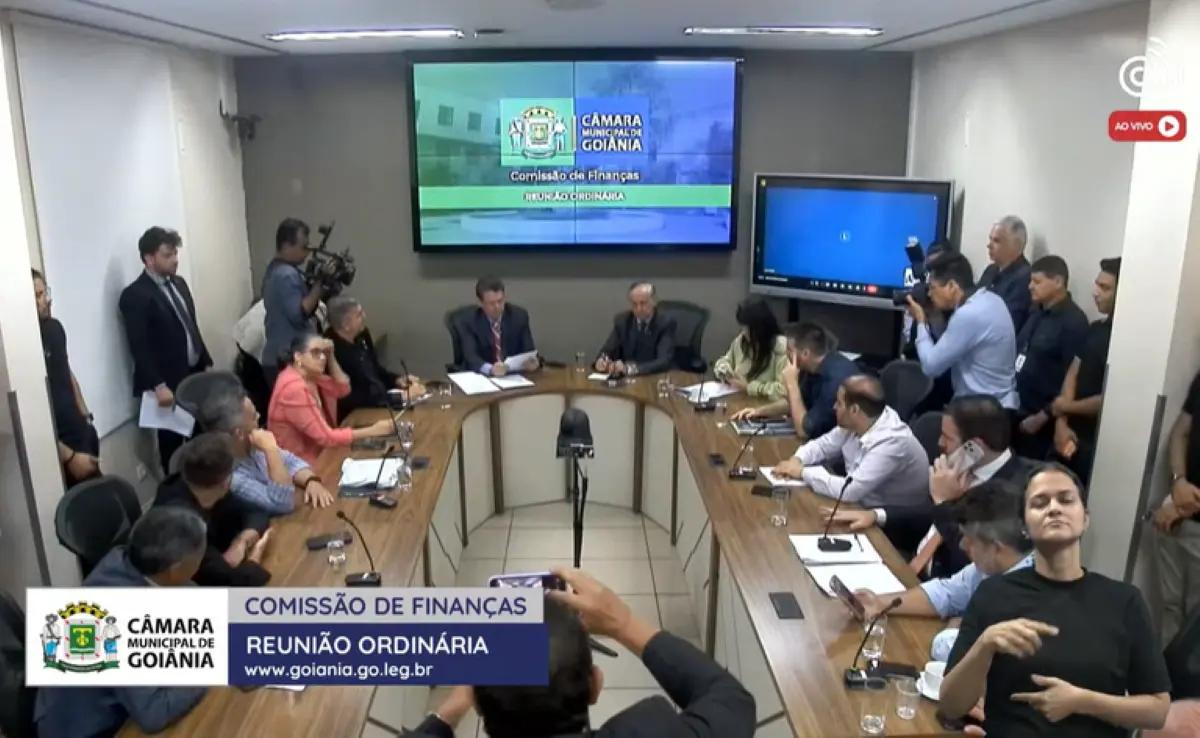 Por 6 votos a 5, após desempate, comissão votou contra Taxa do Lixo - Foto reprodução Tv Câmara