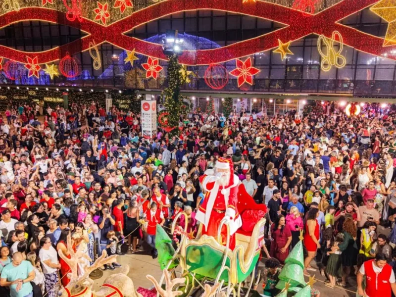 Visitantes-no-Natal-do-Bem_Diego-Canedo-e-Gesion-Carvalho-1215x683