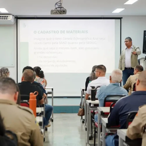 Servidores-em-sala-de-aula_Sead