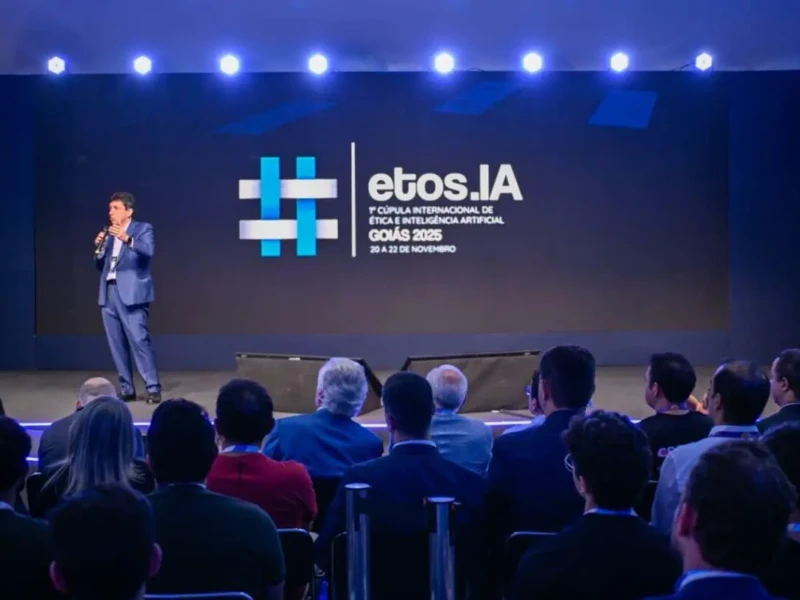 Premio-Goias-Aberto-para-Inteligencia-Artificial_SGG-1215x810