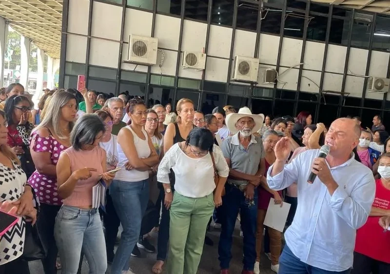 780a6bce72e04f8383d9cd8f6a614961