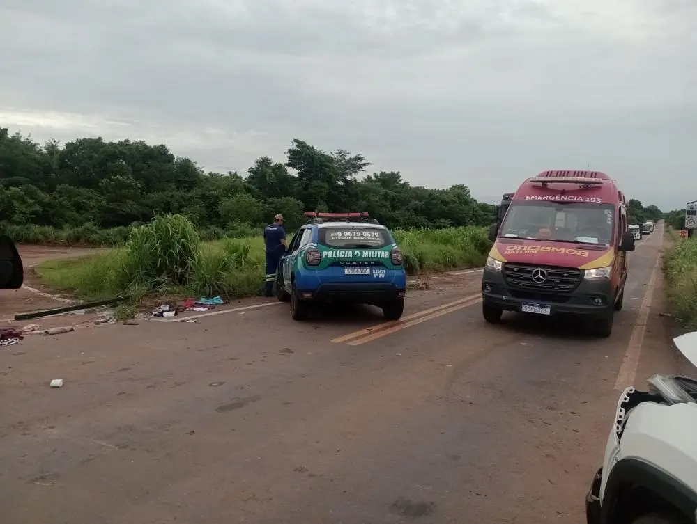 Mãe e bebê de 7 meses morrem após grave acidente na GO-164, em Nova Crixás