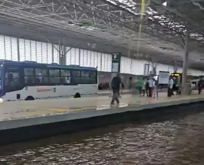 Terminal Praça da Bíblia passará por nova obra após alagamento. Foto ReproduçãoRedes sociais.