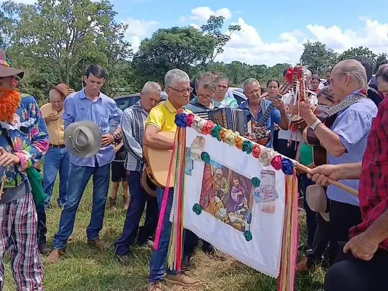 Folia de Reis Aparecida de Goiania