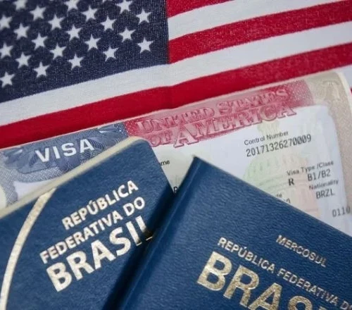 EUA suspendem pedidos de visto de 75 países, incluindo o Brasil, a partir de 21 de janeiro