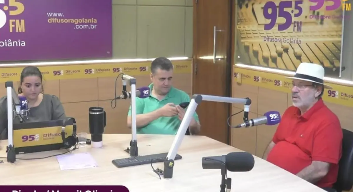 Sindicalista Delúbio durante entrevista na Difusora Foto reprodução de vídeo