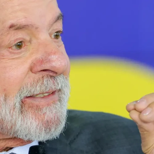 presidente lula em discurso