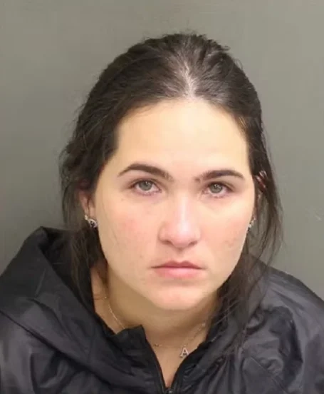 Amanda Vasconcelos – Foto Reprodução Banco de Dados de Detentos