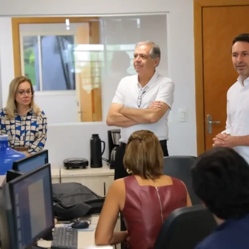 Leandro Vilela faz balanço fiscal de 2025 em visita à Secretaria da Fazenda