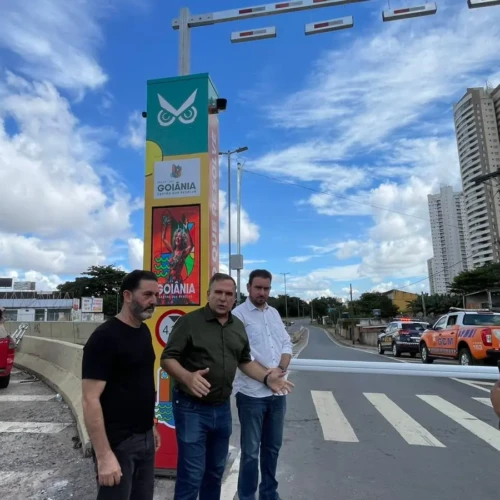 Primeira cancela da Marginal Botafogo começa a operar para conter riscos em dias de chuva