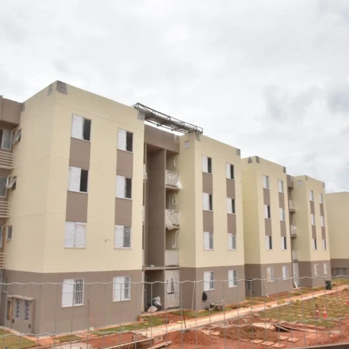 Beneficiários foram escolhidos por sistema de pontuação; empreendimentos ficam na Vila Romana e no Alto da Boa Vista