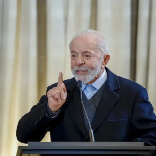 aprovação de lula cai