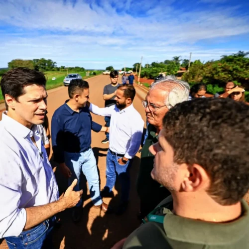 vice-governador daniel vilela fiscaliza obra de pavimentação de go