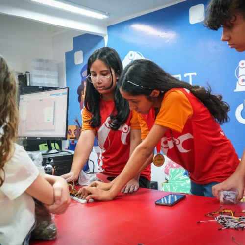 50% das vagas são reservadas para meninas - Foto Secti