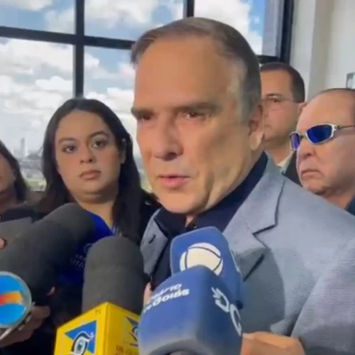 Prefeito comentou excessos de atestados - Foto reprodução de vídeo