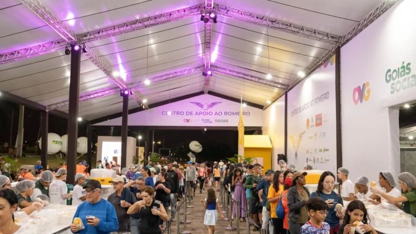 Com 3,4 mil metros quadrados, Centro de Apoio ao Romeiro de Trindade é montado para a maior romaria de Goiás - Foto Diego Canedo - OVG