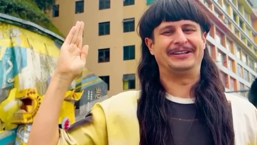 Cantor Oliver Tree é uma das vítimas do acidente que encerrou turnê tragicamente - Foto reprodução redes sociais