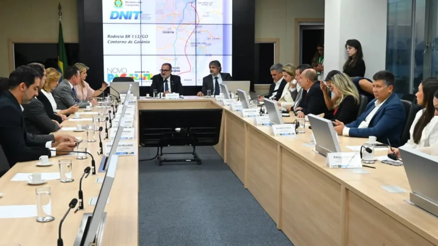 Lançamendo do edital de construção do novo anel viário de Goiânia foi em Brasília - Foto Alex Malheiros Secom Goiânia