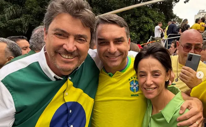 Ana Paula compara Bolsonaro a Iris Rezende