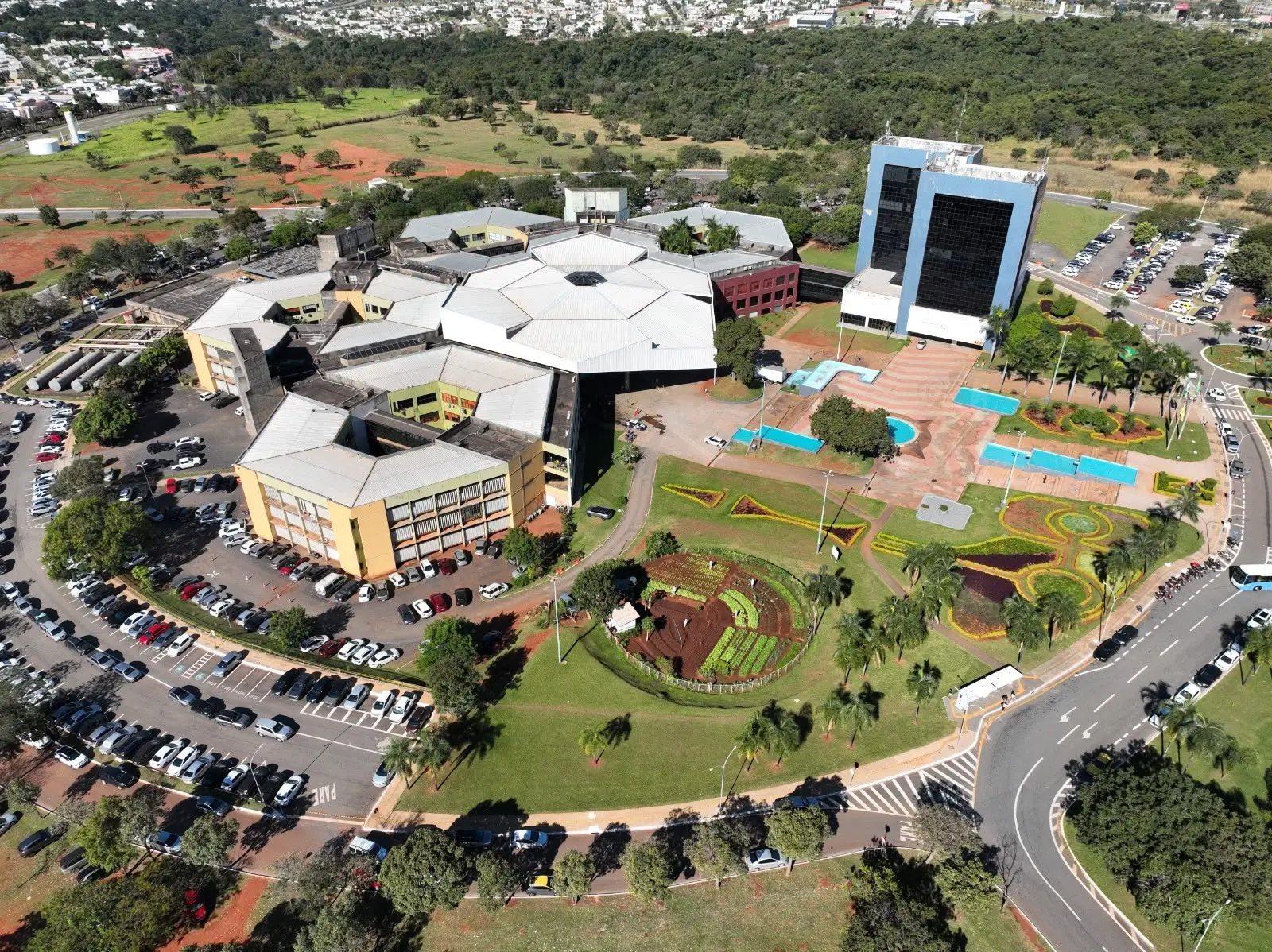 ISS em Goiânia: Arrecadação dispara 12% e alcança R$ 542 milhões